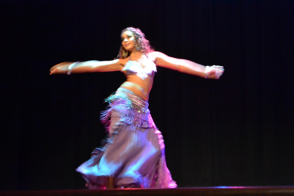 Foto: PRESENTACION DE DANZA DEL VIENTRE - Alajuela, Costa Rica