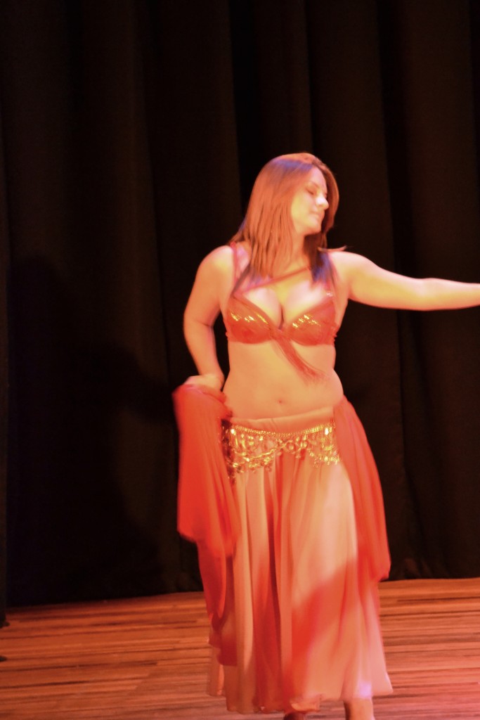 Foto: PRESENTACION DE DANZA DEL VIENTRE - Alajuela, Costa Rica