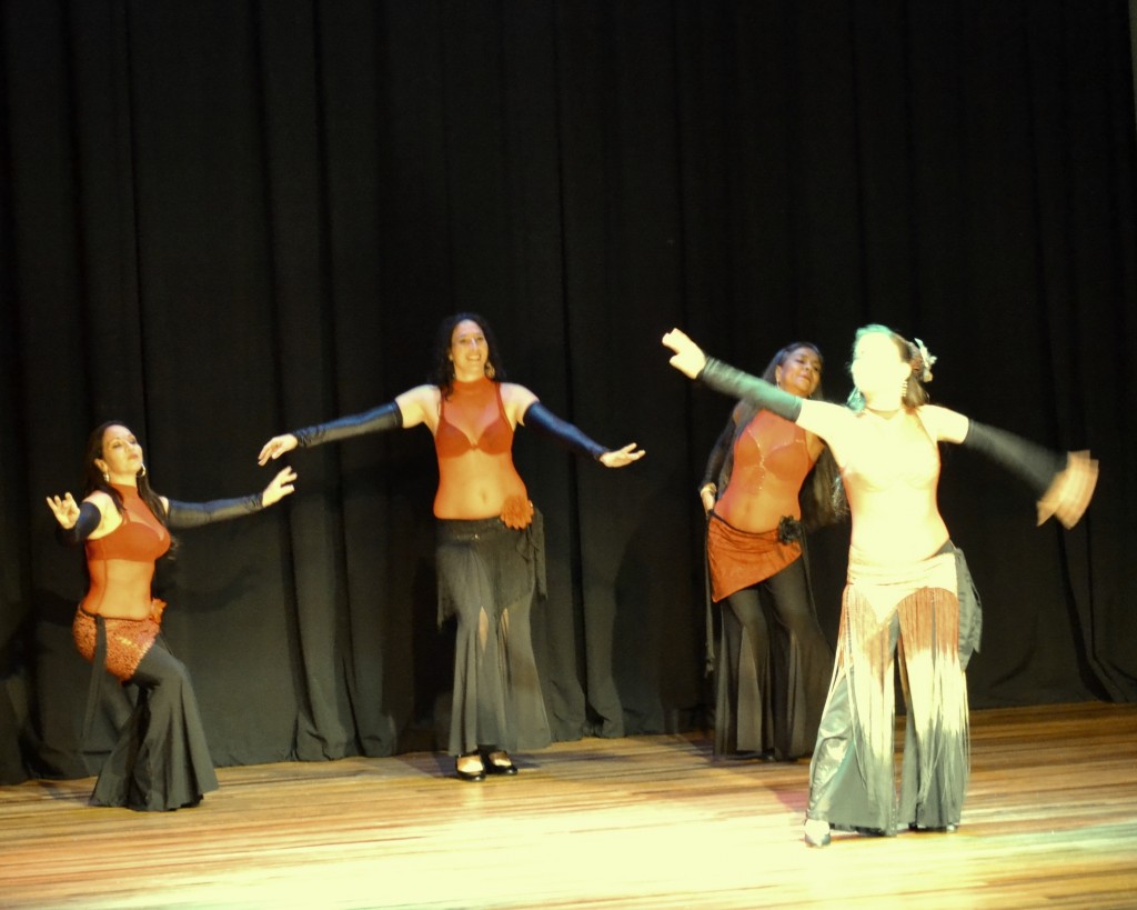 Foto: DANZA DEL VIENTRE - Alajuela, Costa Rica