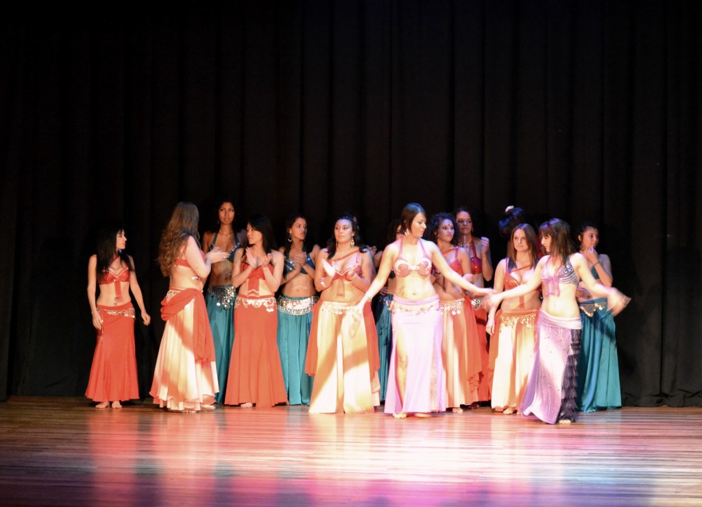 Foto: PRESENTACION DE DANZA DEL VIENTRE - Alajuela, Costa Rica