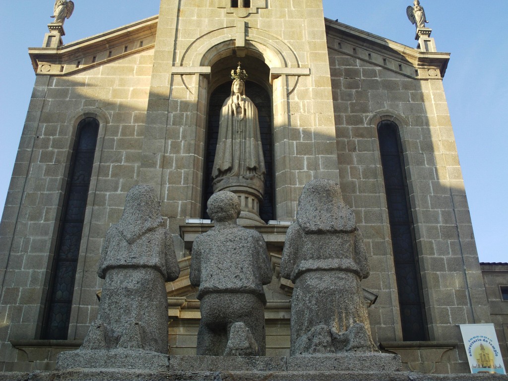 Foto: IGLESIA DE FATIMA - Orense (Ourense), España