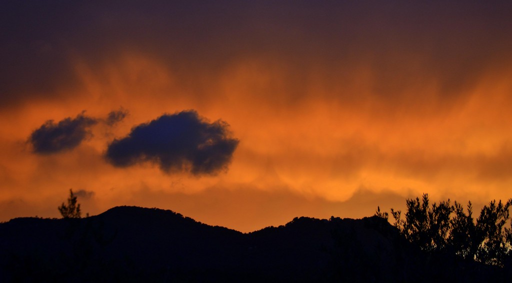 Foto: Puesta de Sol en Foix. - Torrelles de Foix (Barcelona), España