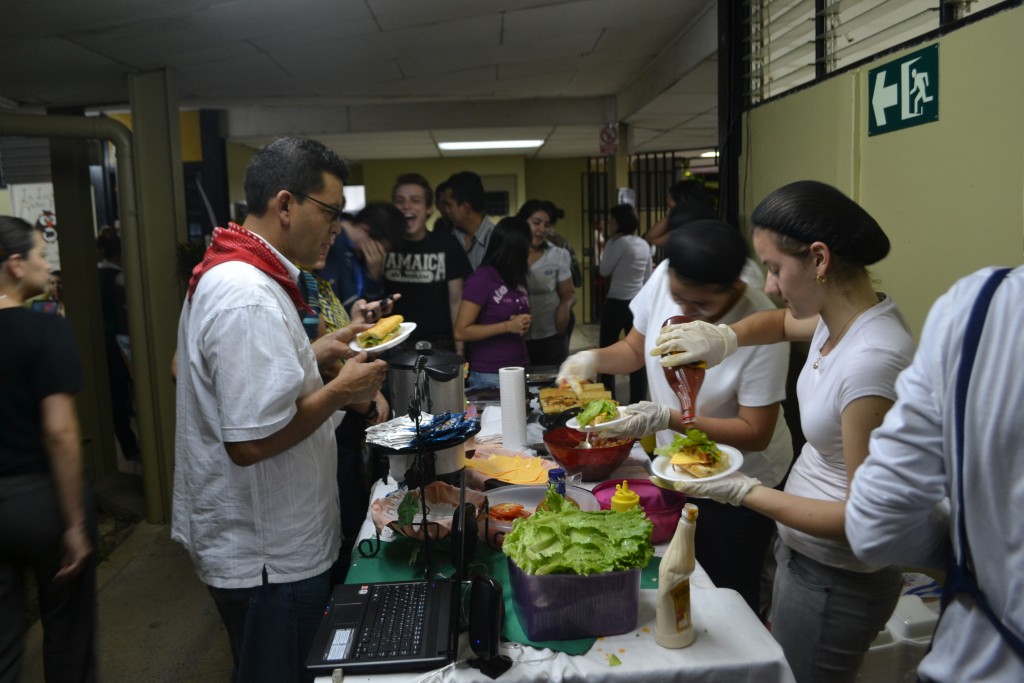 Foto: Feria Universidad Técnica Nacional - Alajuela, Costa Rica
