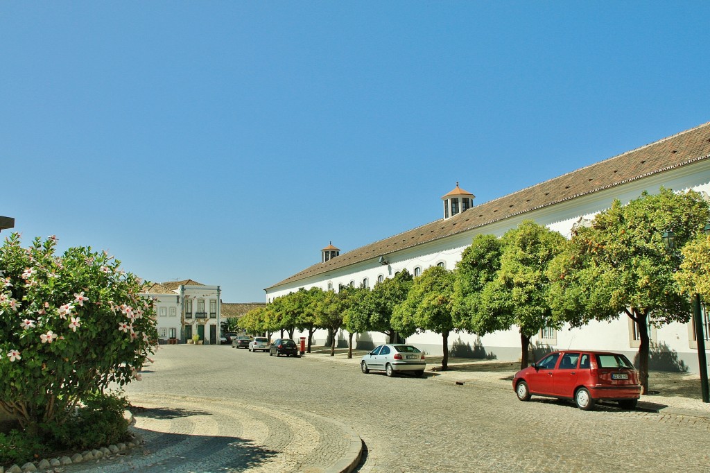 Foto: Largo da Sé - Faro, Portugal