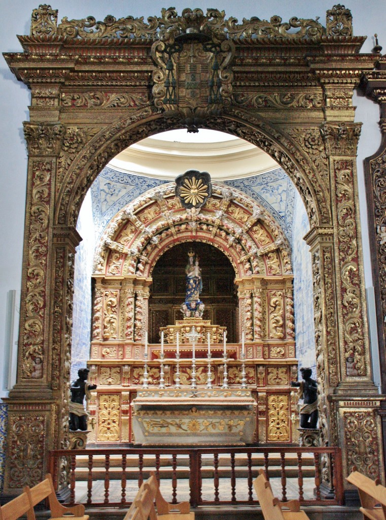 Foto: Interior de la catedral - Faro, Portugal