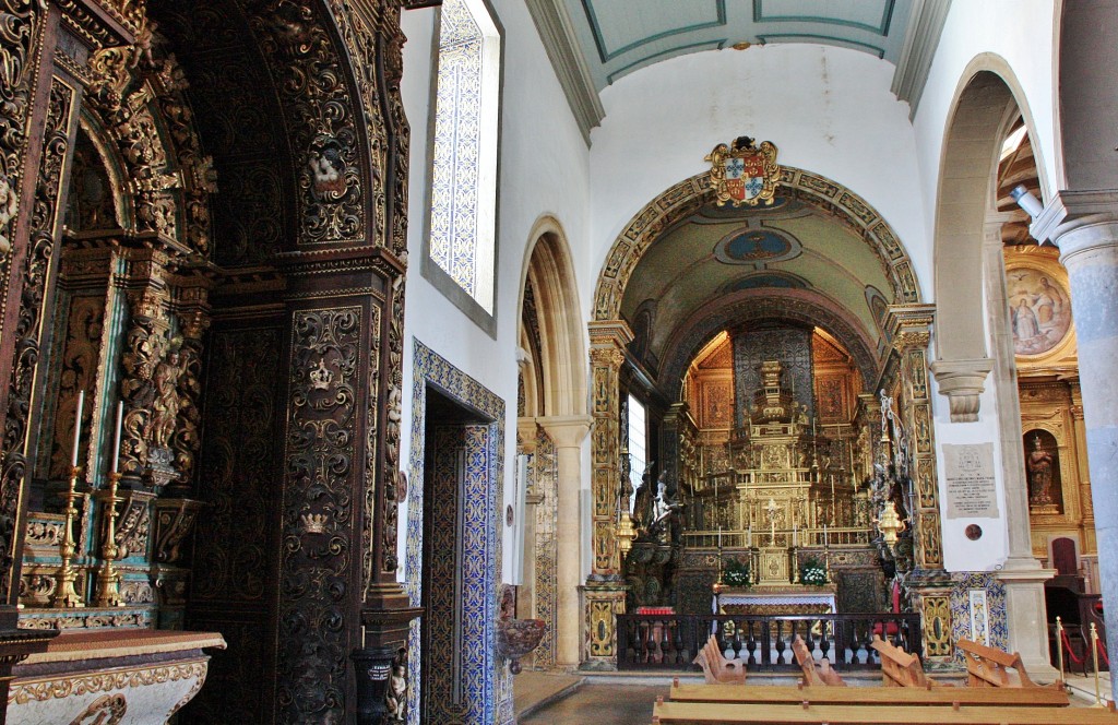 Foto: Interior de la catedral - Faro, Portugal