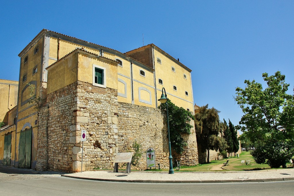 Foto: Centro histórico - Faro, Portugal