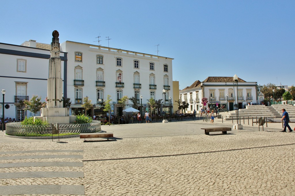 Foto: Centro histórico - Tavira (Faro), Portugal