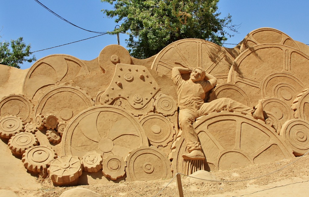 Foto: Figuras de arena - Pêra (Faro), Portugal