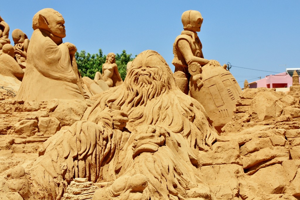 Foto: Figuras de arena - Pêra (Faro), Portugal