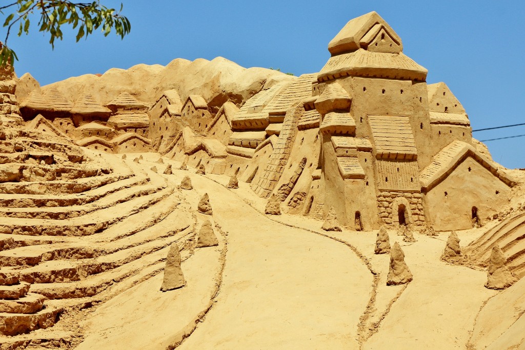 Foto: Figuras de arena - Pêra (Faro), Portugal