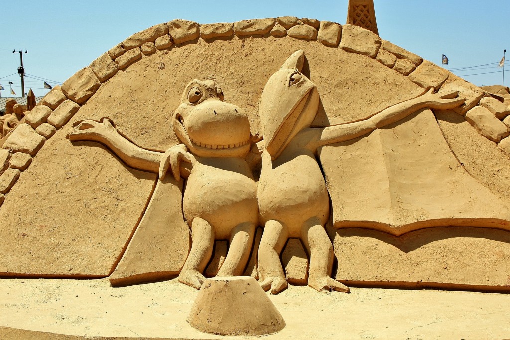 Foto: Figuras de arena - Pêra (Faro), Portugal