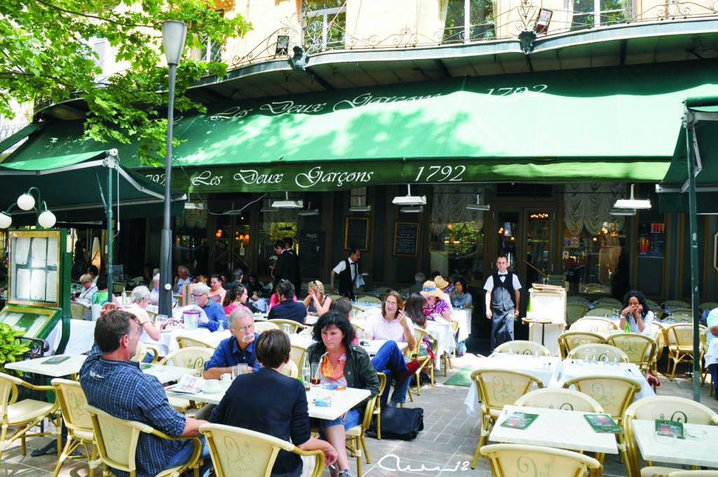 Foto: Antiguo bar - Aix en Provence, Francia