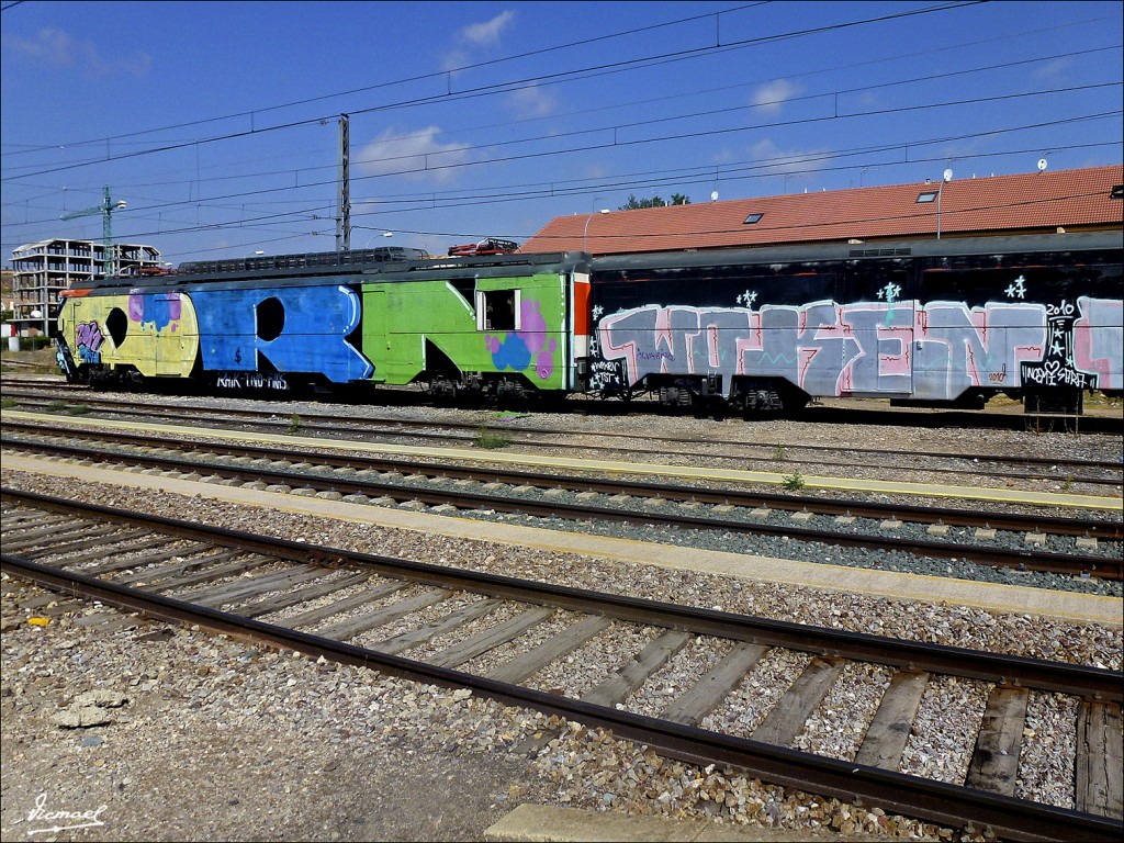 Foto: 120728-13 GRAFITIS VIAJERO - Arcos De Jalon (Soria), España