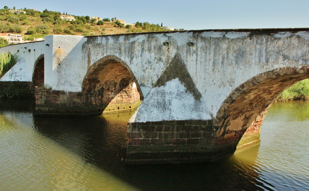 Foto: Puente romano - Silves (Faro), Portugal