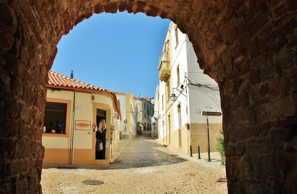 Foto: Puerta de las murallas - Silves (Faro), Portugal