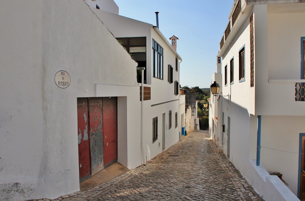 Foto: Vista del pueblo - Alte (Faro), Portugal