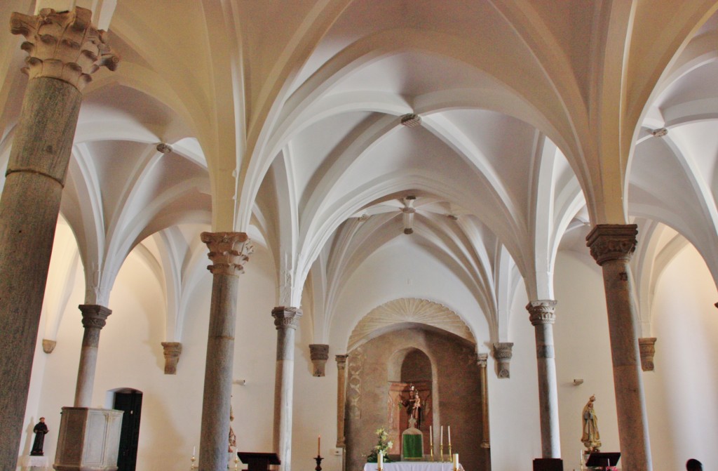 Foto: Iglesia Matriz, antigua mezquita - Mértola (Beja), Portugal