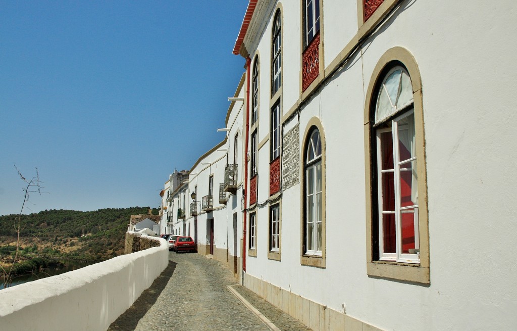 Foto: Centro histórico - Mértola (Beja), Portugal