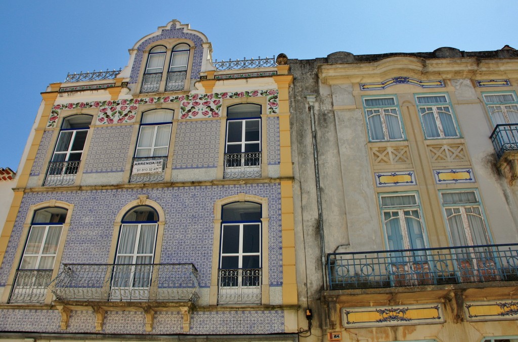 Foto: Centro histórico - Tomar (Santarém), Portugal
