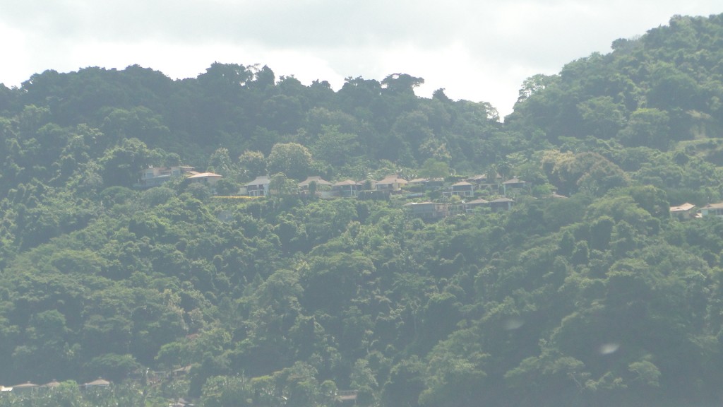 Foto de Playa Herradura,  Pacifico Centro de Costa Rica (Puntarenas), Costa Rica