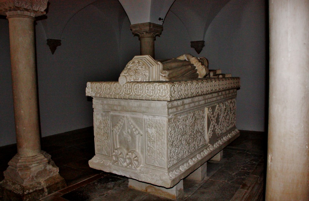 Foto: Cripta de la iglesia - Ourém (Santarém), Portugal