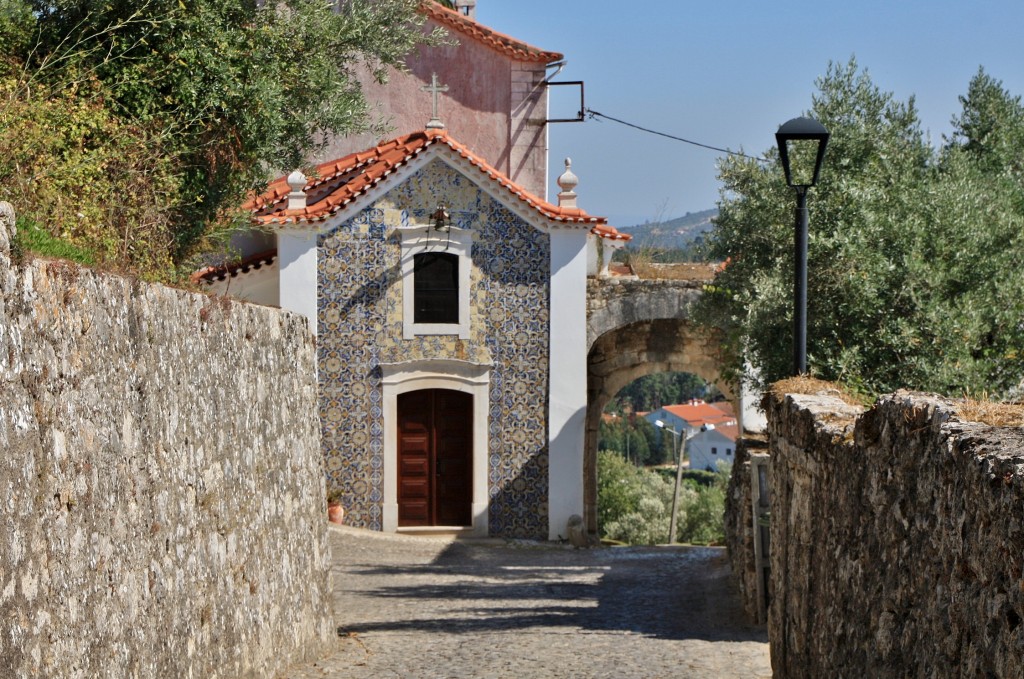 Foto: Recinto amurallado - Ourém (Santarém), Portugal