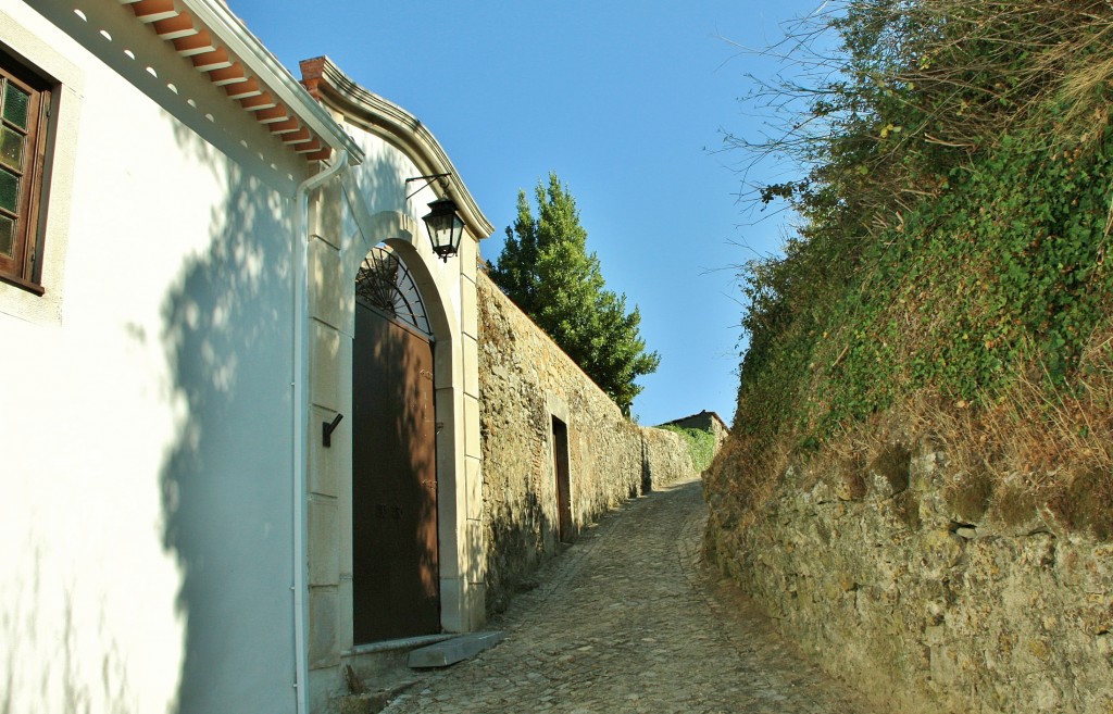 Foto: Recinto amurallado - Ourém (Santarém), Portugal
