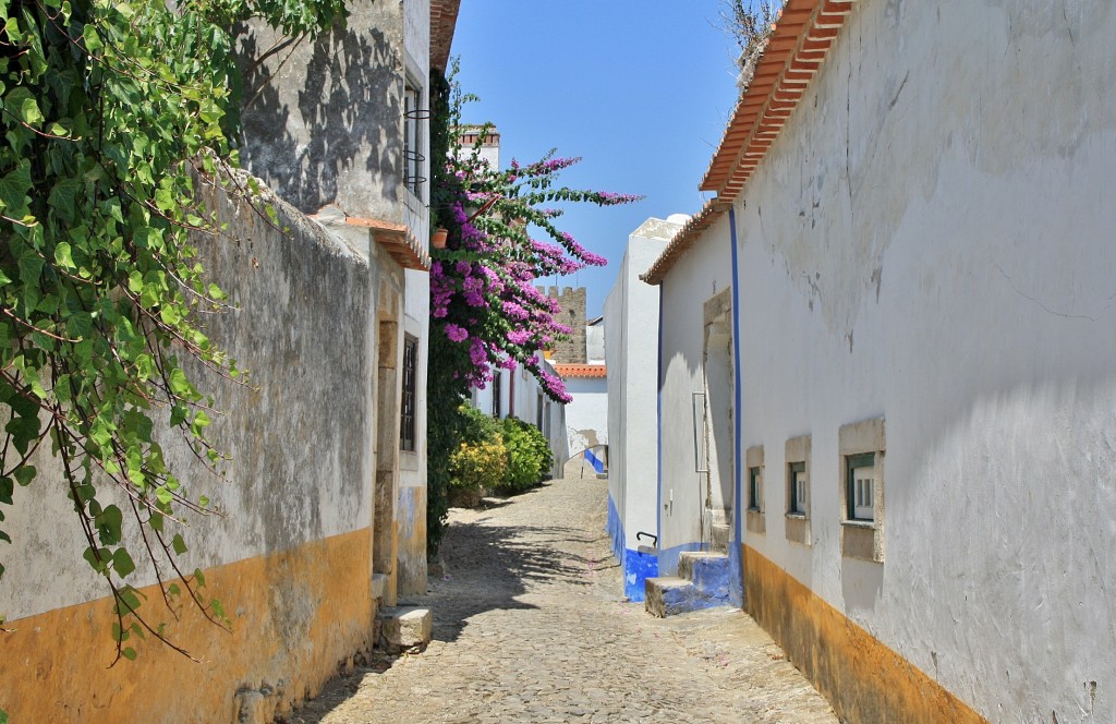 Foto: Interior del recinto amurallado - Óbidos (Leiria), Portugal