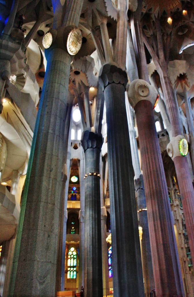 Foto: Interior de la Sagrada Familia - Barcelona (Cataluña), España
