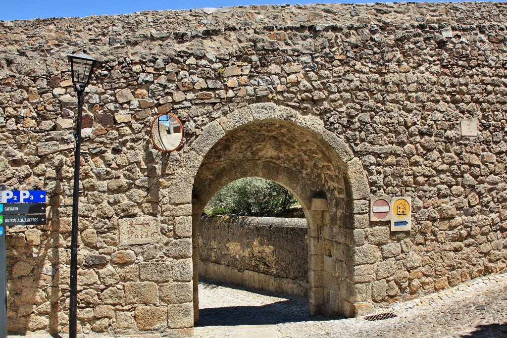 Foto: Puerta de la muralla - Marvao (Portalegre), Portugal