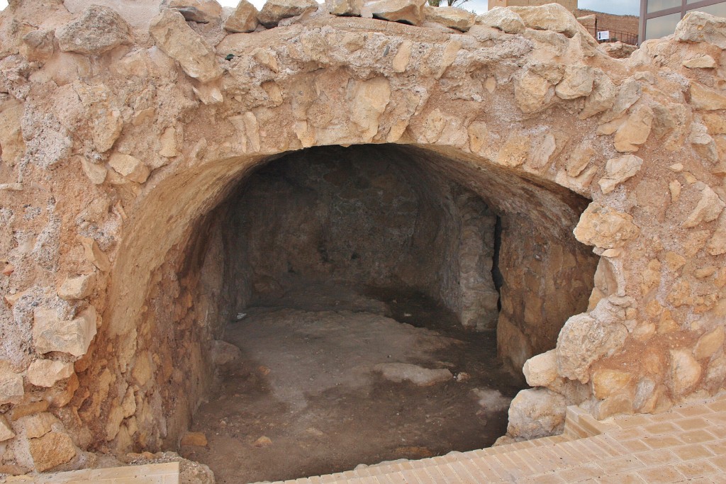 Foto: Aljibe del castillo - Lorca (Murcia), España