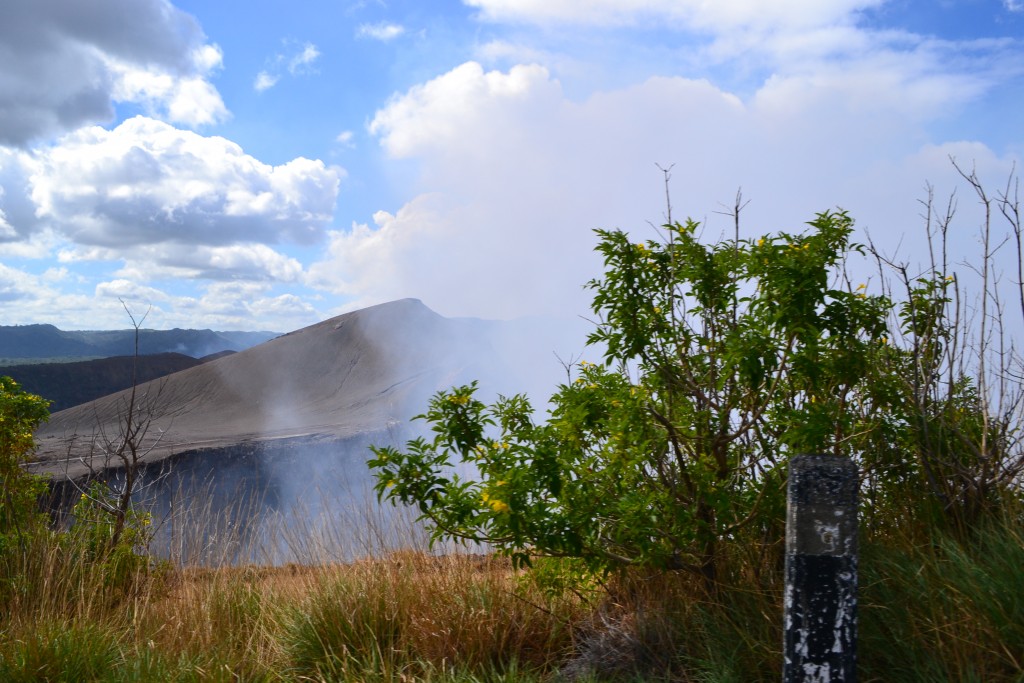 Foto: El volcán Masaya (o Popogatepe) - Masaya, Nicaragua