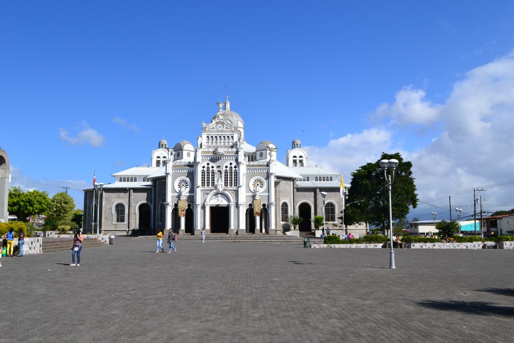 Foto: Basilica de Nuestra Señora de Los Angeles, Cartago - Cartago, Costa Rica