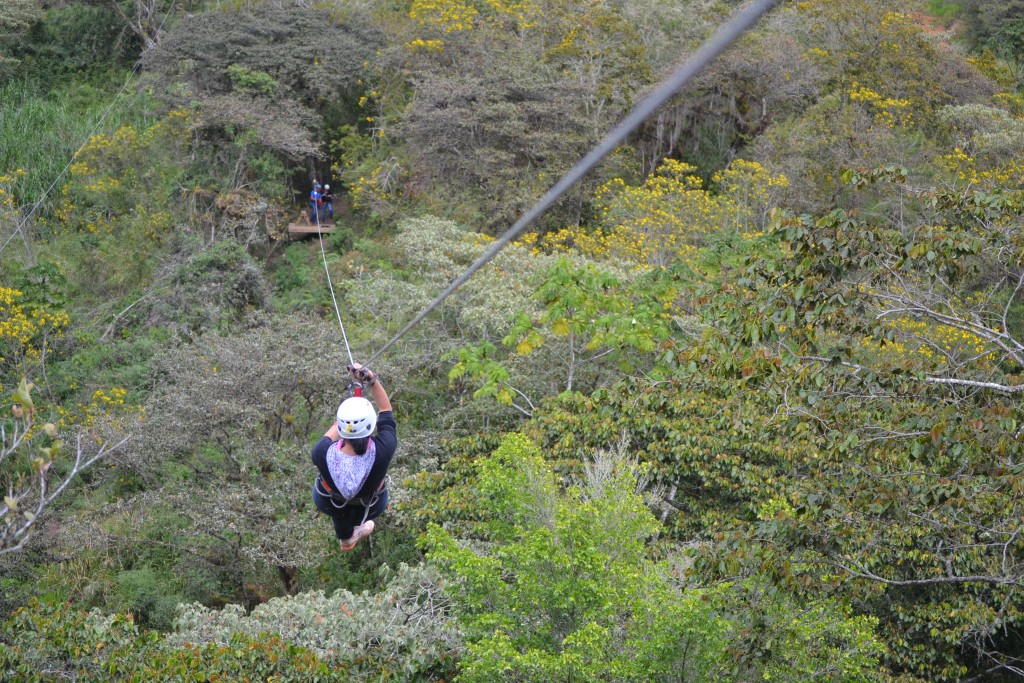 Foto: EXPLORE, VALLE DEL OROSI - Valle De Orosi (Cartago), Costa Rica