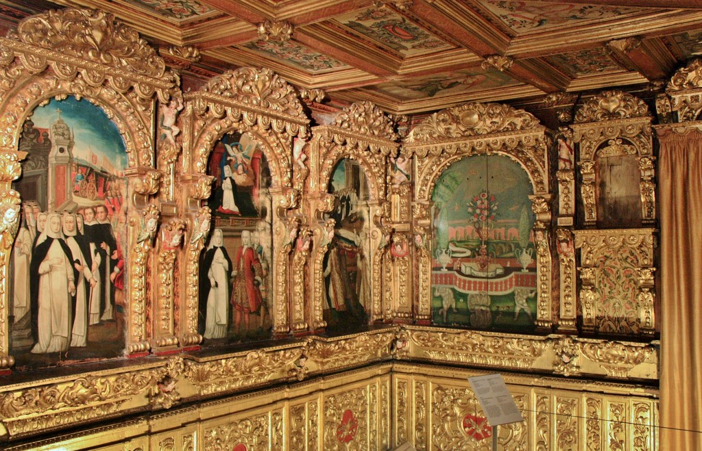 Foto: Convento de Jesus: túmulo de Sta. Juana - Aveiro, Portugal