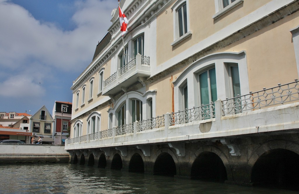 Foto: Navegando en un moliceiro - Aveiro, Portugal