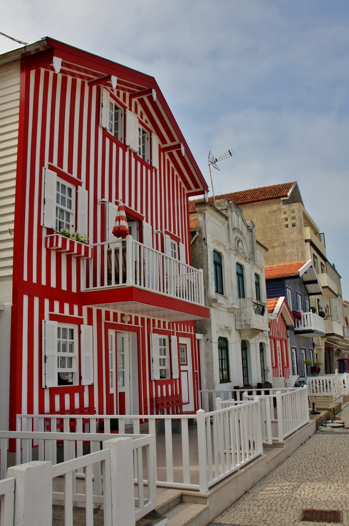 Foto: Antiguas casas de pescadores - Aveiro, Portugal