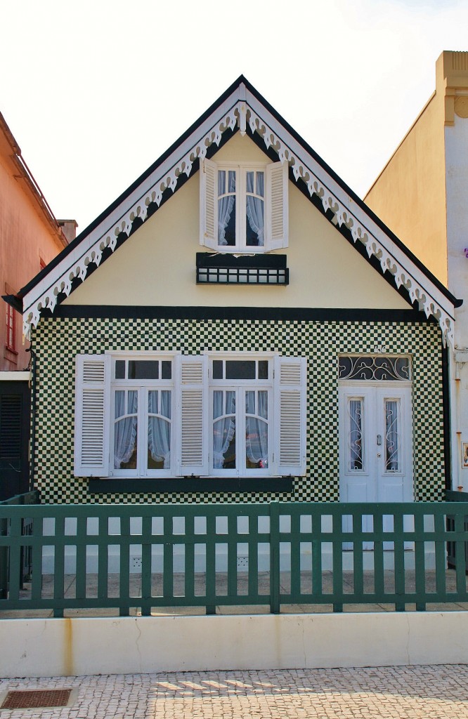 Foto: Antiguas casas de pescadores - Aveiro, Portugal
