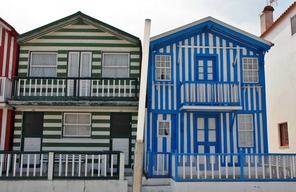 Foto: Antiguas casas de pescadores - Aveiro, Portugal