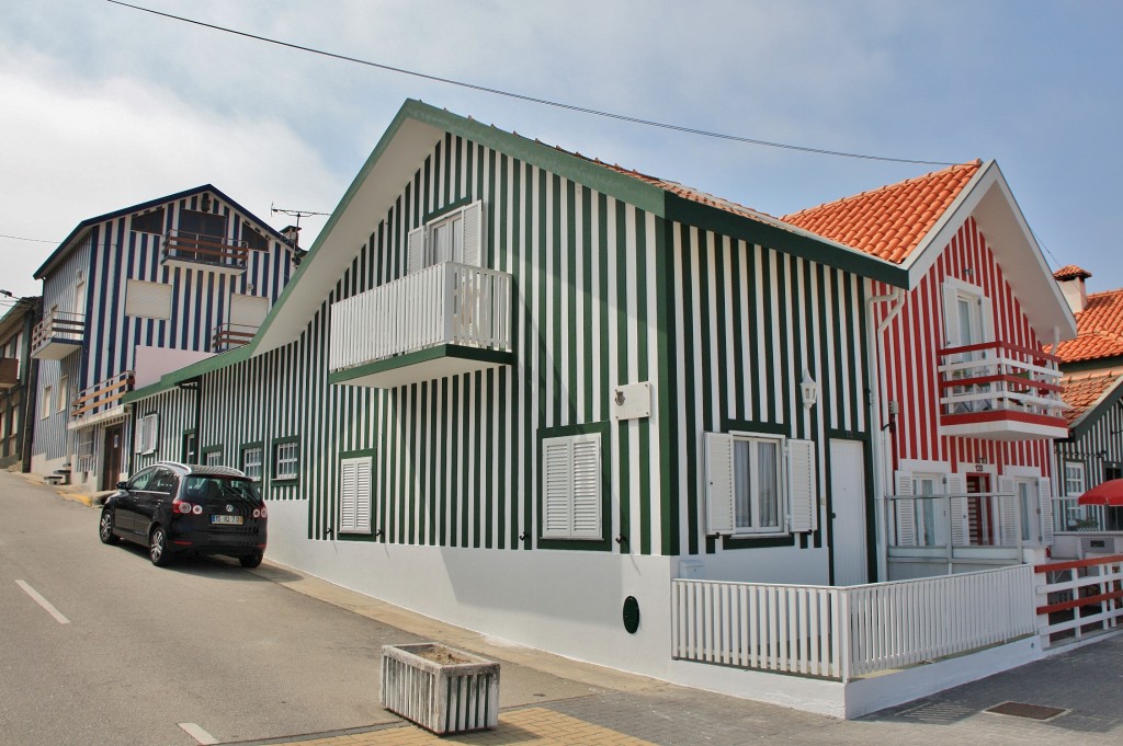 Foto: Antiguas casas de pescadores - Aveiro, Portugal