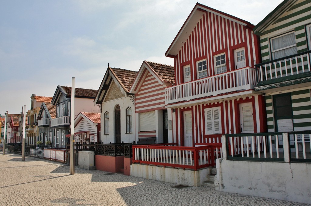 Foto: Antiguas casas de pescadores - Aveiro, Portugal