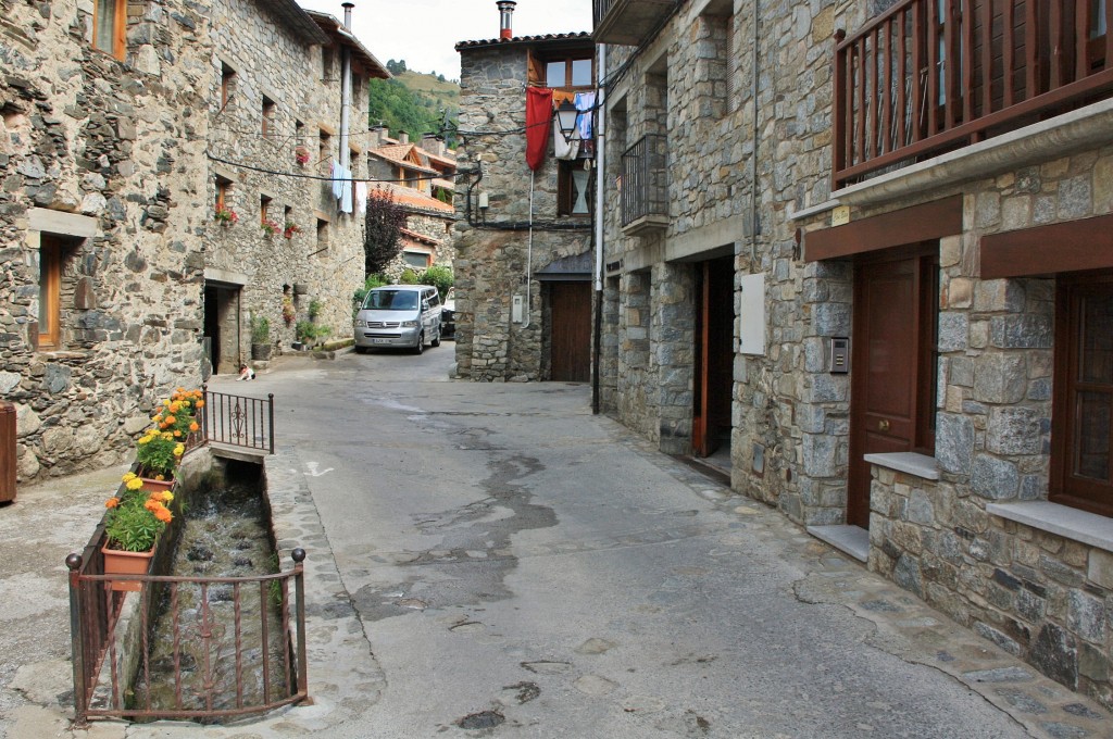 Foto: Vista del pueblo - Setcases (Girona), España
