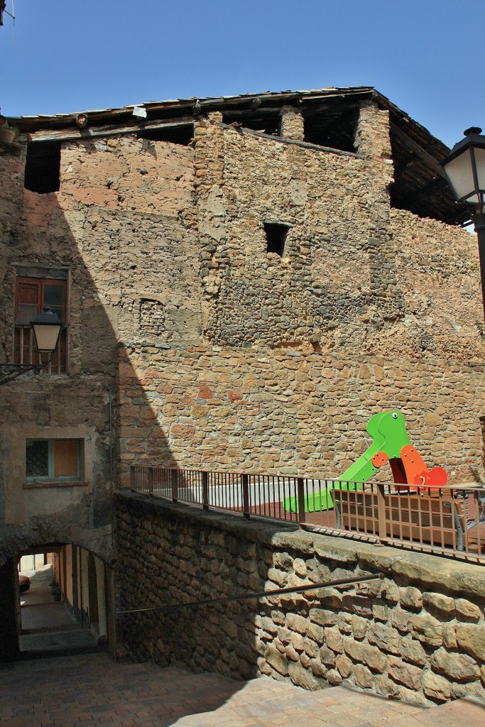 Foto: Vista del pueblo - Talarn (Lleida), España