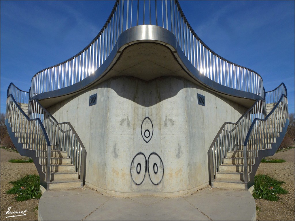 Foto: 121230-04 PUENTE A-2 EN EBRO-2 - Zaragoza (Aragón), España