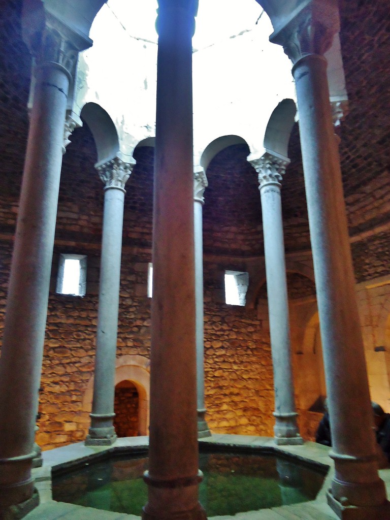 Foto: Baños árabes - Girona (Cataluña), España