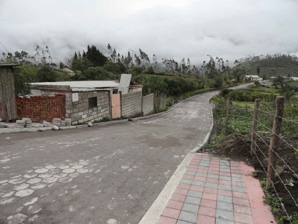 Foto: Calle - Bayushig (Chimborazo), Ecuador