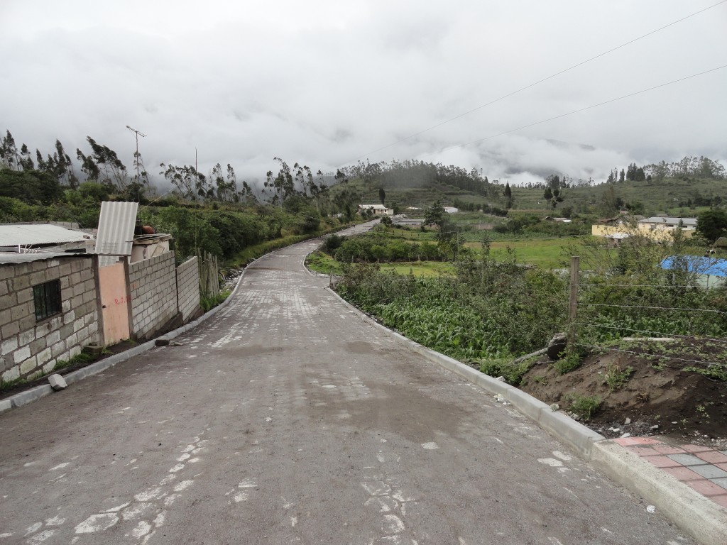 Foto: Calle - Bayushig (Chimborazo), Ecuador