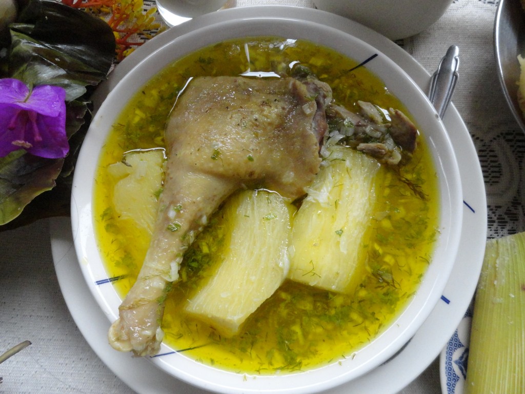 Foto: Caldo de gallina criolla - Simón Bolívar (Pastaza), Ecuador