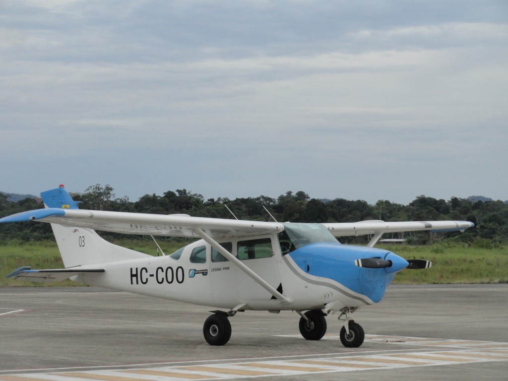 Foto: Aeropuerto Jumandy - Tena (Napo), Ecuador